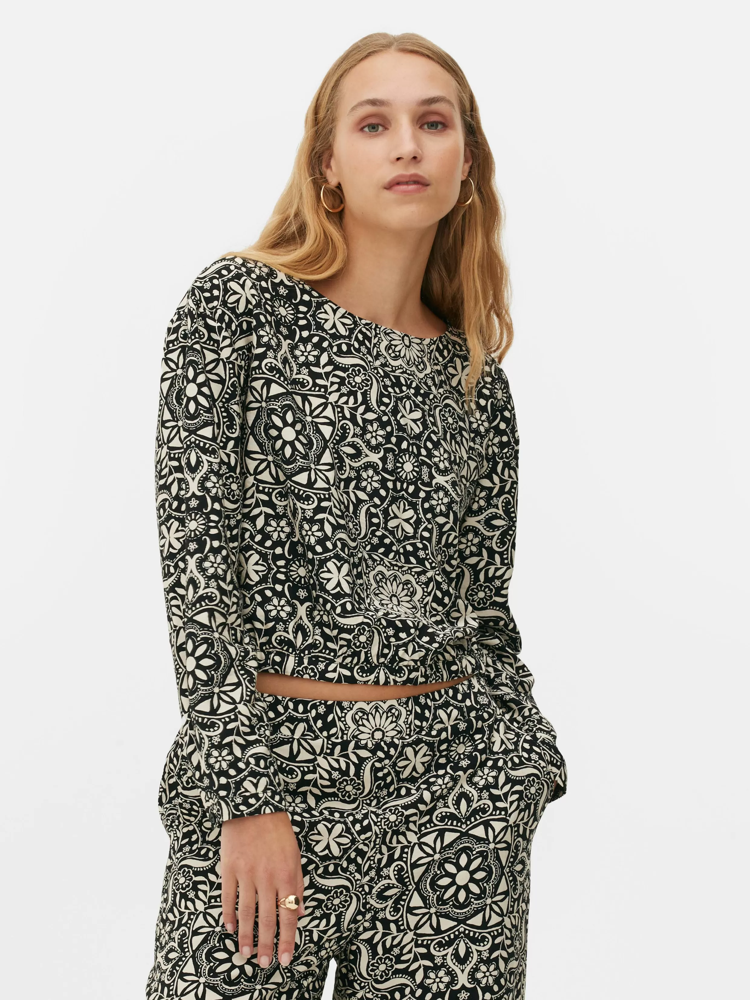 Primark Overhemden En Blouses^Matchende Top Met Trekkoord In De Zoom En Lange Mouwen
