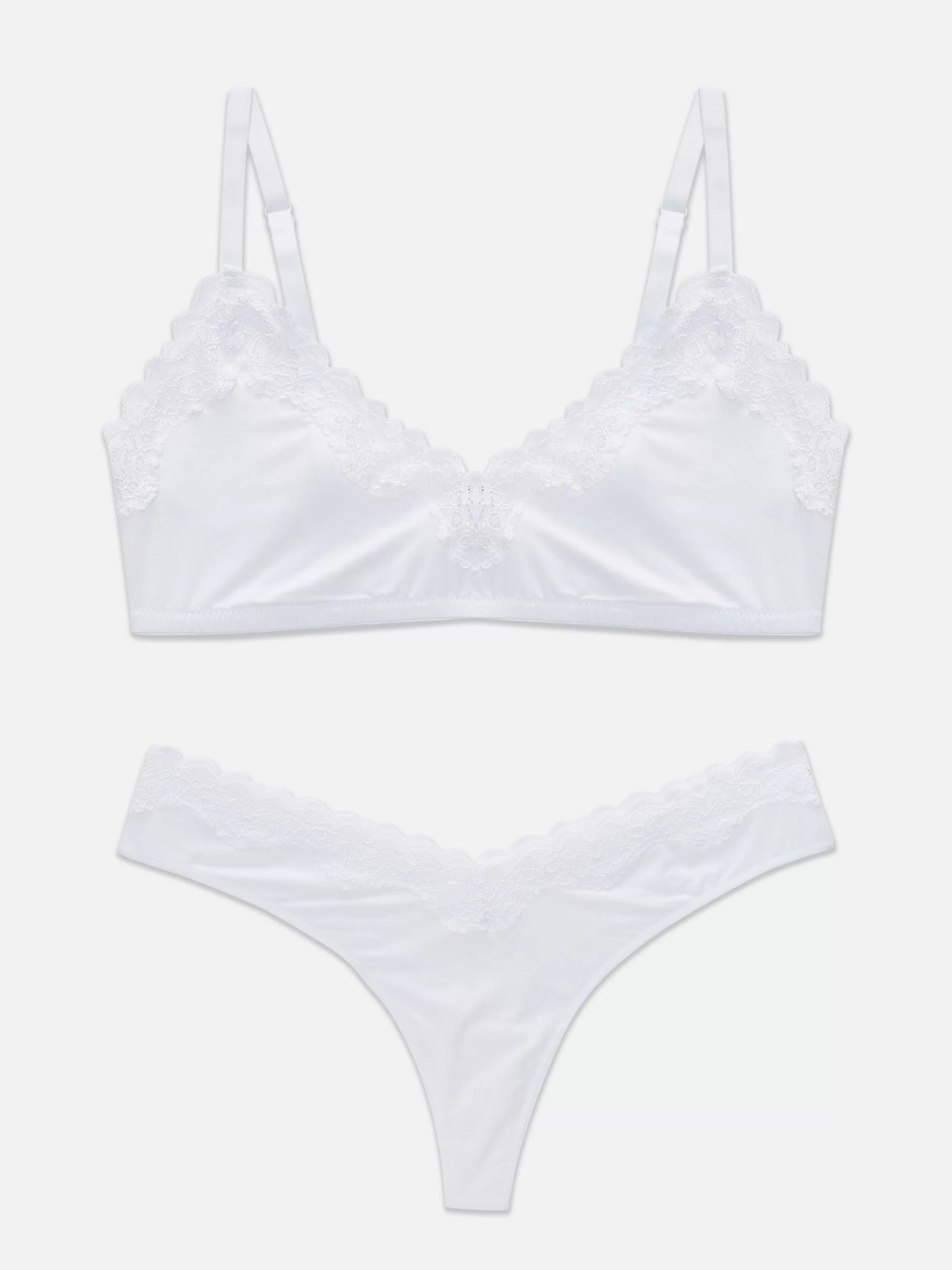 Primark Lingeriesets^Set Met Beha Zonder Vulling En String Met Kanten Rand